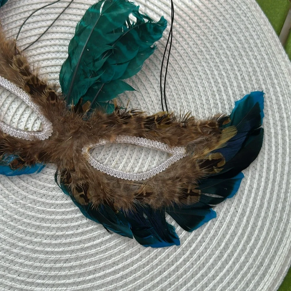N/A feathered masquerade